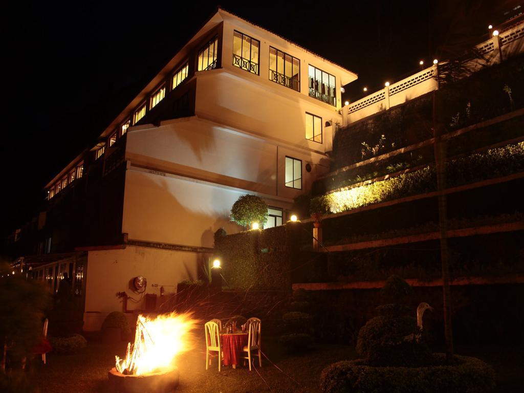 Abad Copper Castle Resort Munnar Buitenkant foto