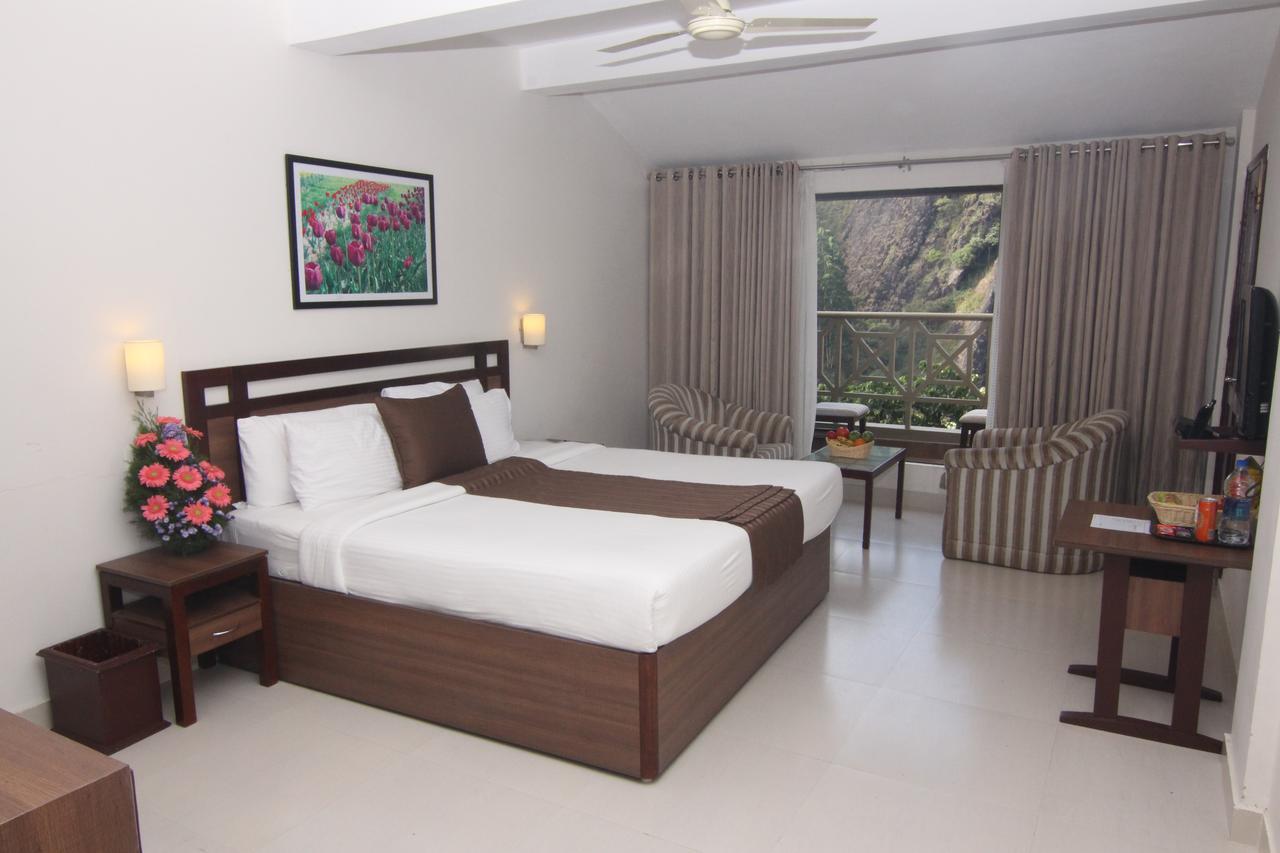 Abad Copper Castle Resort Munnar Buitenkant foto