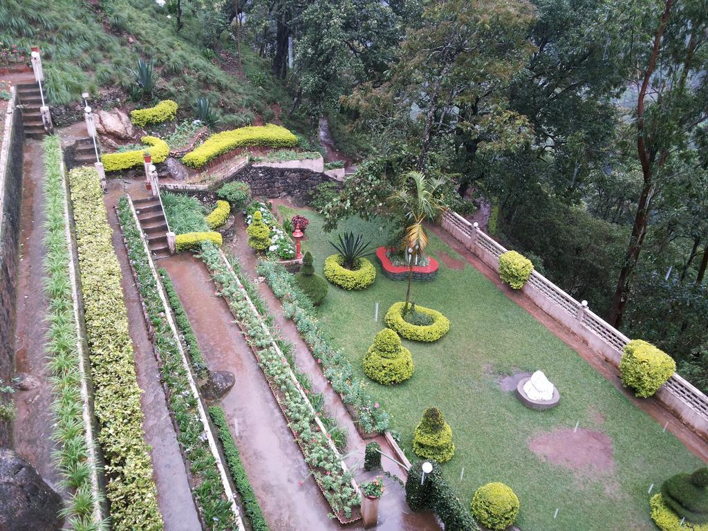 Abad Copper Castle Resort Munnar Buitenkant foto